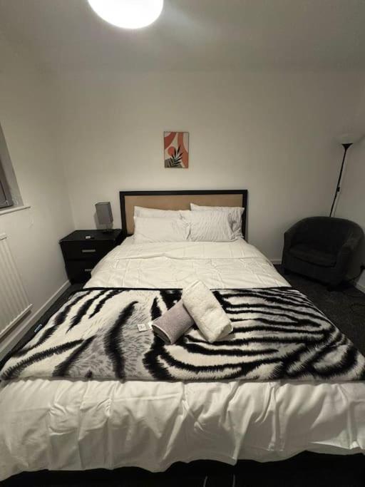 Cozy 3-bed House In Centre