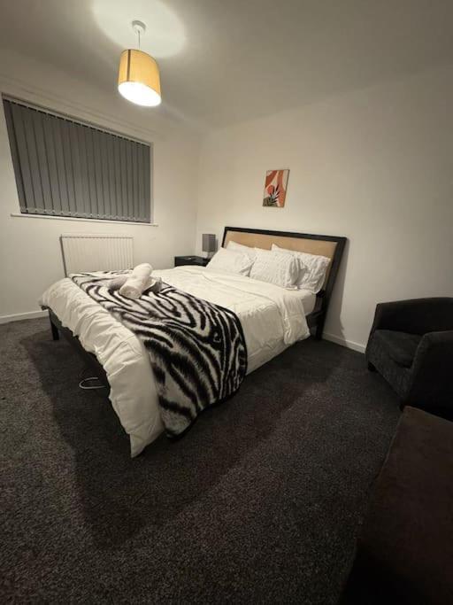 Cozy 3-bed House In Centre